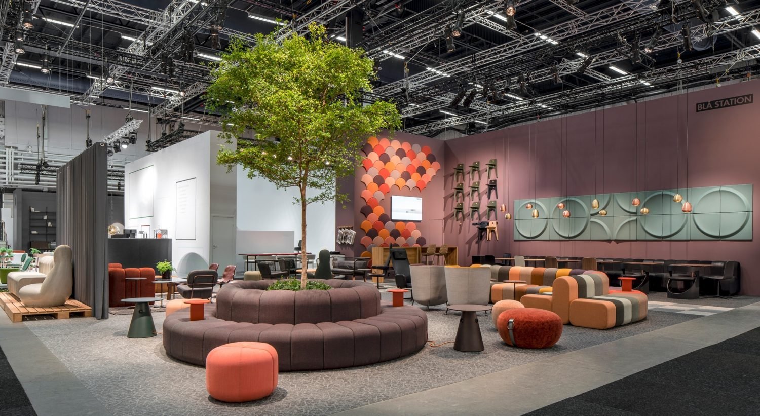 Müasir Dizaynın Ünvanı – Mebel Sərgisi 2025